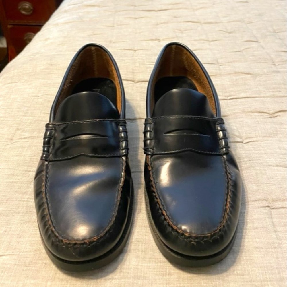 Bass Size 11 Black Loafers